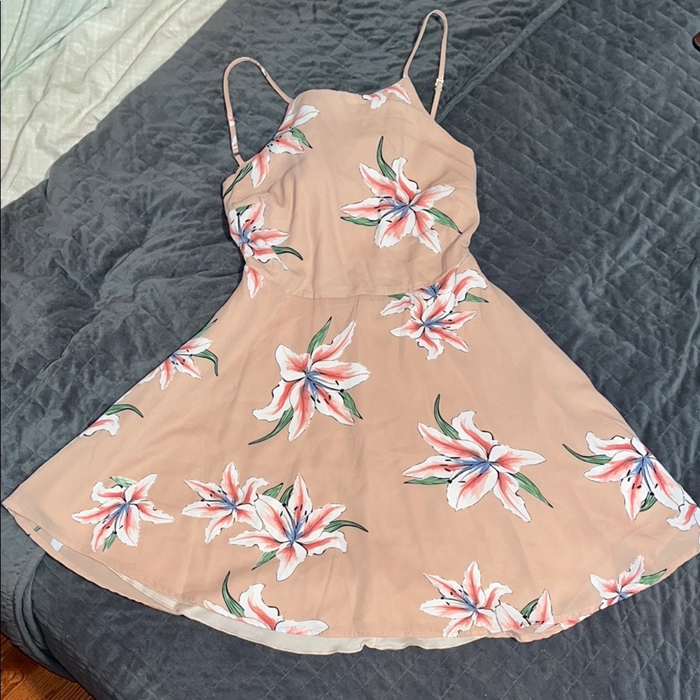 Lulu's Tan and Pink Sleeveless Halter Sundress